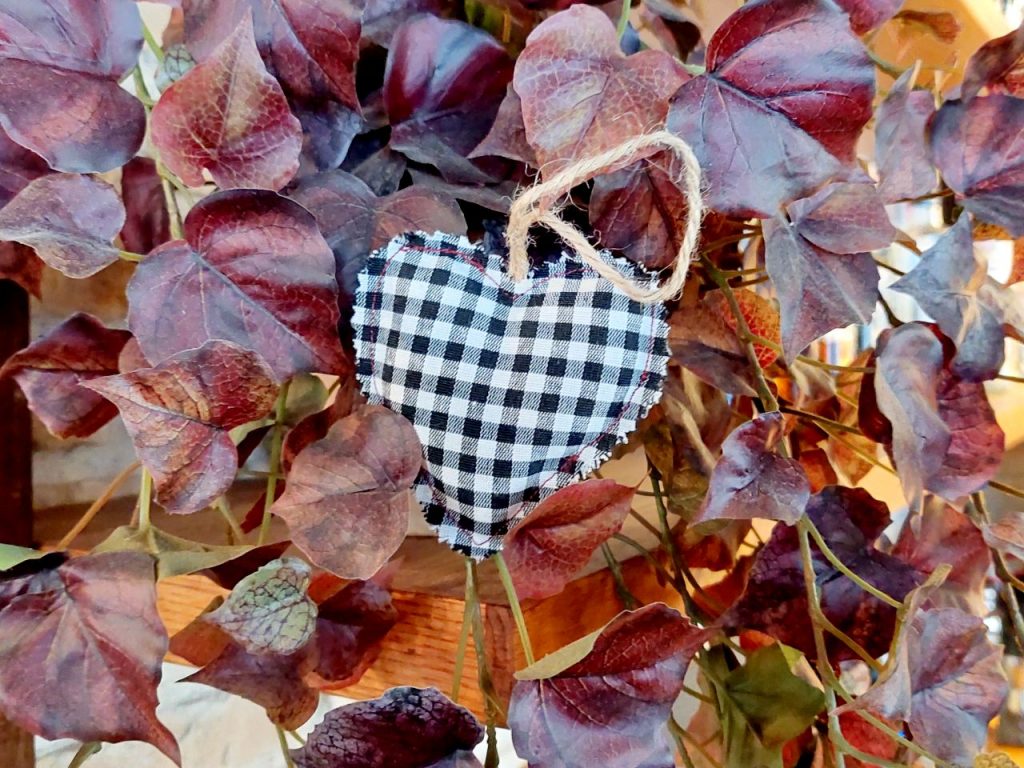 Corazones de tela