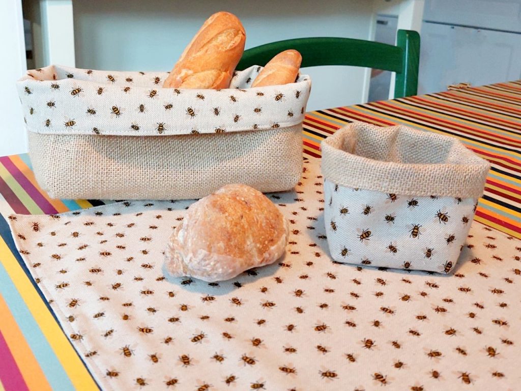 Cesta y panera tela de abejas