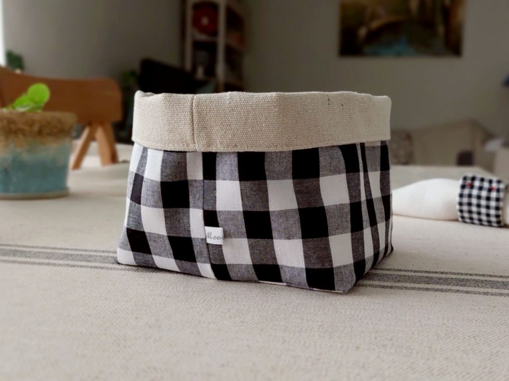 Cesta vichy blanco y negro